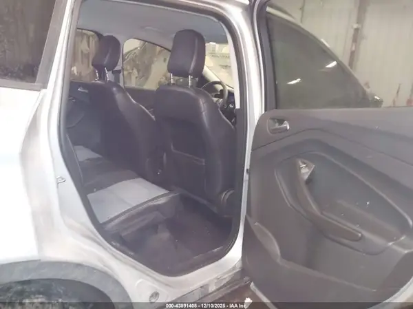 1FMCU0GD6KUC56242 2019 FORD ESCAPE - Image 8