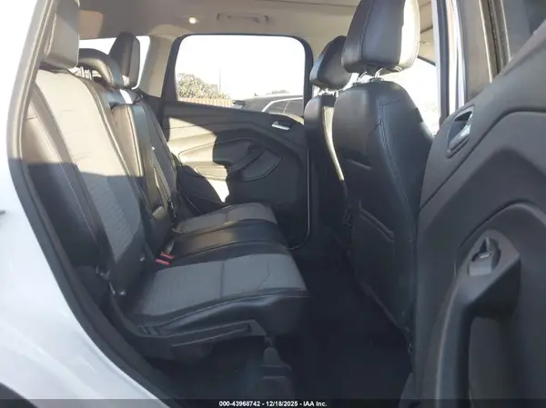 1FMCU0GD7HUA14777 2017 FORD ESCAPE - Image 8