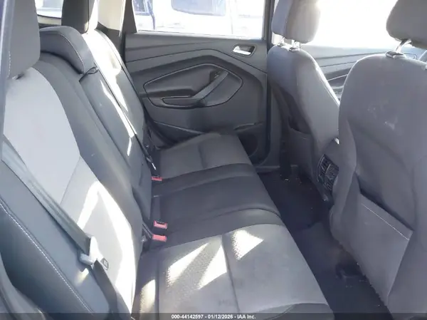 1FMCU0GD7HUA20126 2017 FORD ESCAPE - Image 8