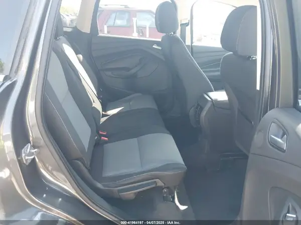 1FMCU0GD7HUA38402 2017 FORD ESCAPE - Image 8