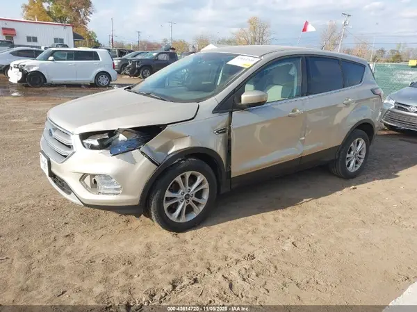 1FMCU0GD7HUA45950 2017 FORD ESCAPE - Image 2