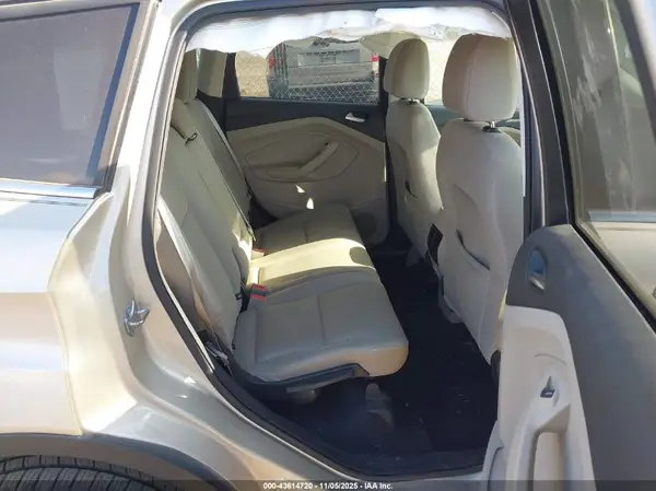 1FMCU0GD7HUA45950 2017 FORD ESCAPE - Image 8
