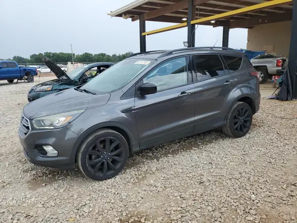 1FMCU0GD7HUA57323 2017 FORD ESCAPE - Image 1