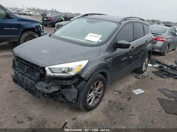 1FMCU0GD7HUA61159 2017 FORD ESCAPE - Image 2