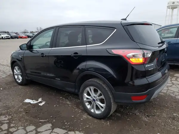 1FMCU0GD7HUB09176 2017 FORD ESCAPE - Image 2