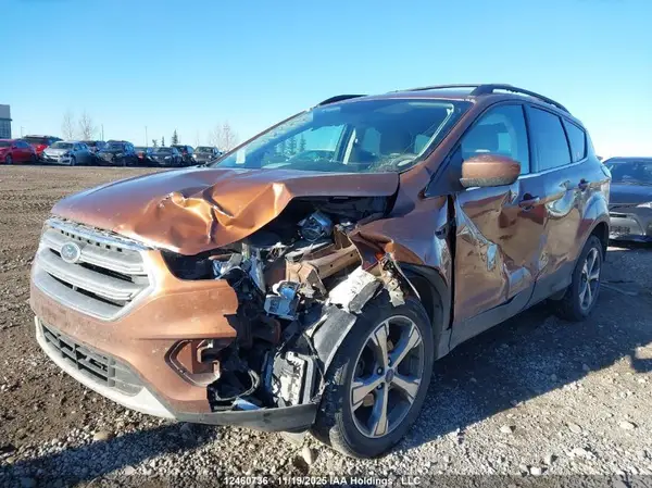 1FMCU0GD7HUB10926 2017 FORD ESCAPE - Image 2