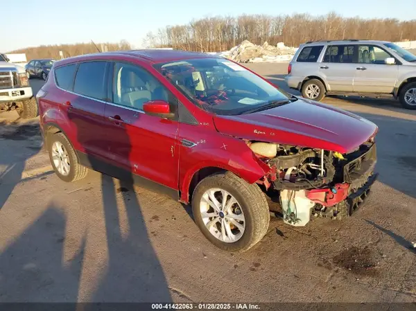 1FMCU0GD7HUB14054 2017 FORD ESCAPE - Image 1