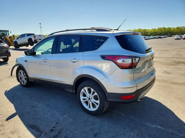1FMCU0GD7HUB25734 2017 FORD ESCAPE - Image 2