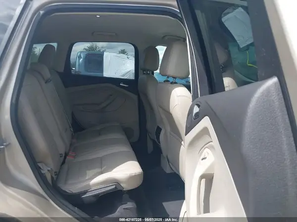 1FMCU0GD7HUB27502 2017 FORD ESCAPE - Image 8
