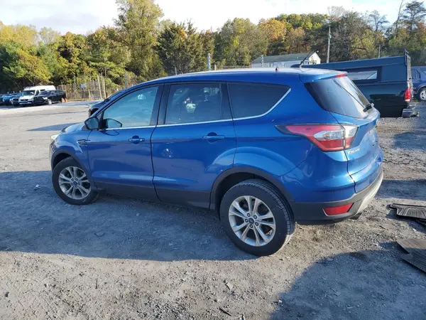 1FMCU0GD7HUB34739 2017 FORD ESCAPE - Image 2