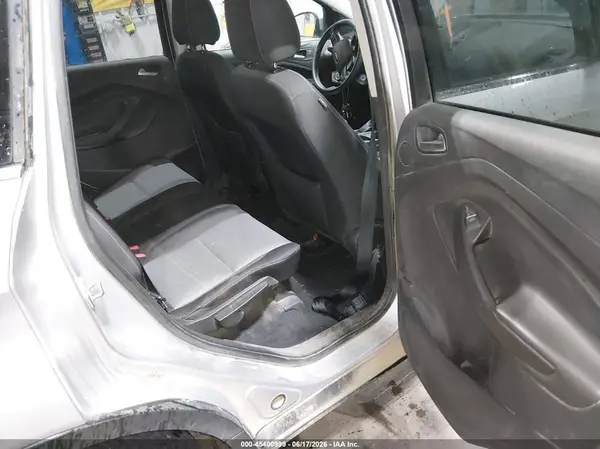 1FMCU0GD7HUB43831 2017 FORD ESCAPE - Image 8