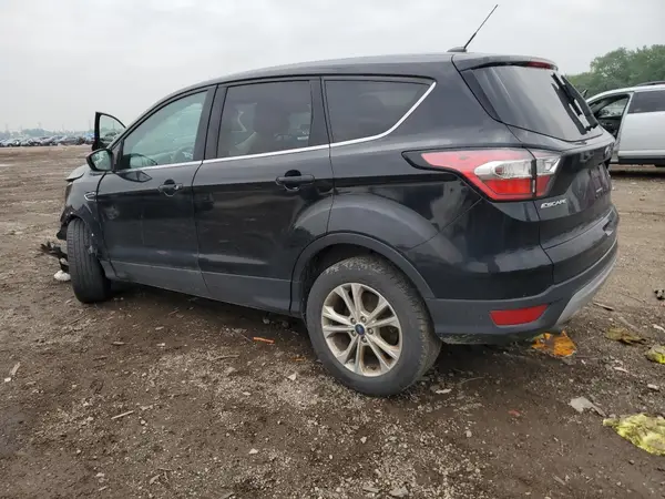1FMCU0GD7HUB80815 2017 FORD ESCAPE - Image 2