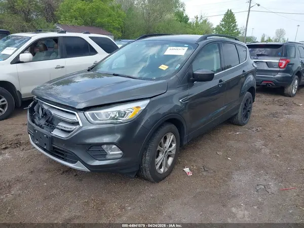 1FMCU0GD7HUB87781 2017 FORD ESCAPE - Image 2