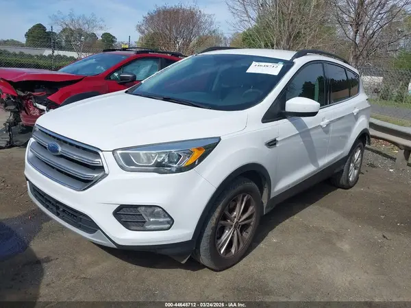 1FMCU0GD7HUB95721 2017 FORD ESCAPE - Image 2