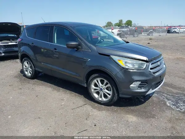 1FMCU0GD7HUB96092 2017 FORD ESCAPE - Image 1