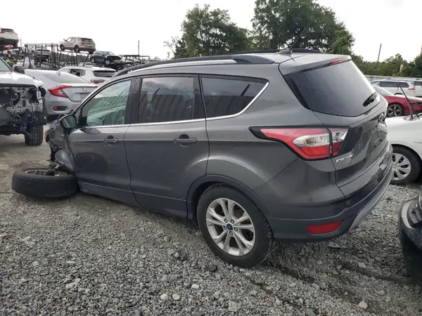 1FMCU0GD7HUB96237 2017 FORD ESCAPE - Image 2