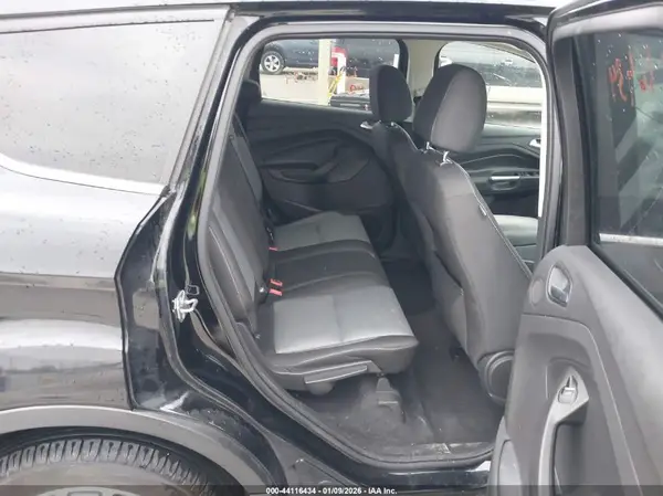 1FMCU0GD7HUC07009 2017 FORD ESCAPE - Image 8