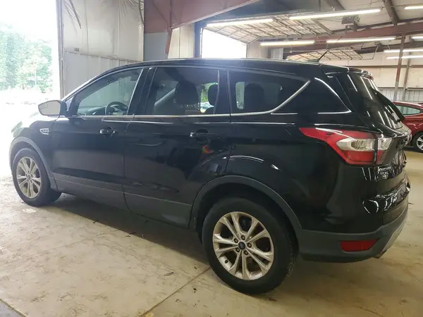 1FMCU0GD7HUC07253 2017 FORD ESCAPE - Image 2