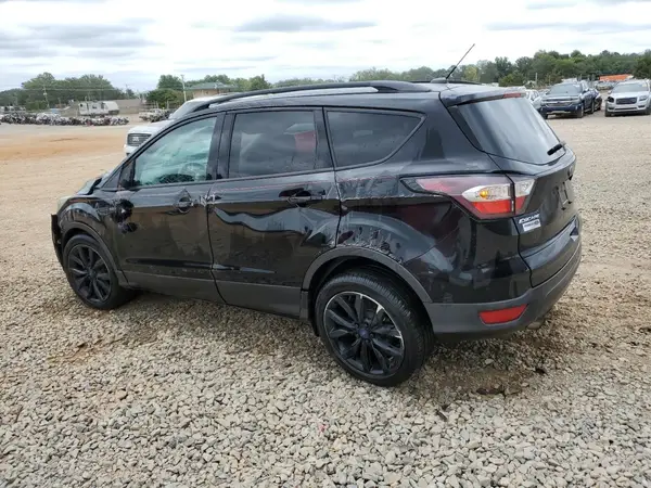 1FMCU0GD7HUC18821 2017 FORD ESCAPE - Image 2
