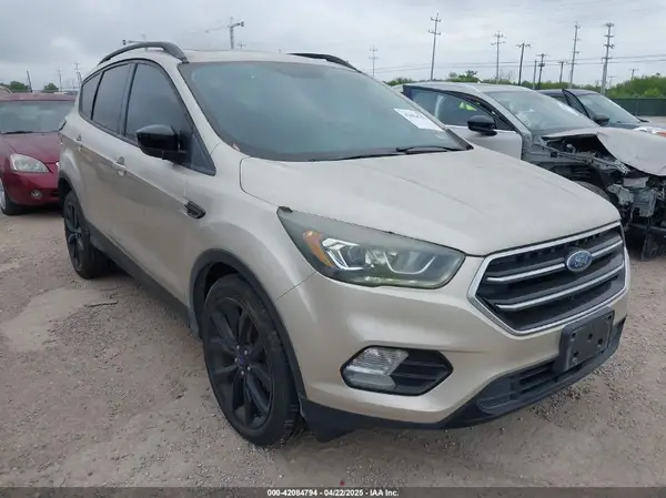 1FMCU0GD7HUC24618 2017 FORD ESCAPE - Image 1