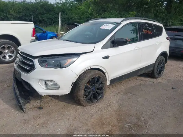 1FMCU0GD7HUC34792 2017 FORD ESCAPE - Image 2