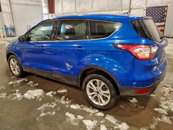 1FMCU0GD7HUC50426 2017 FORD ESCAPE - Image 2