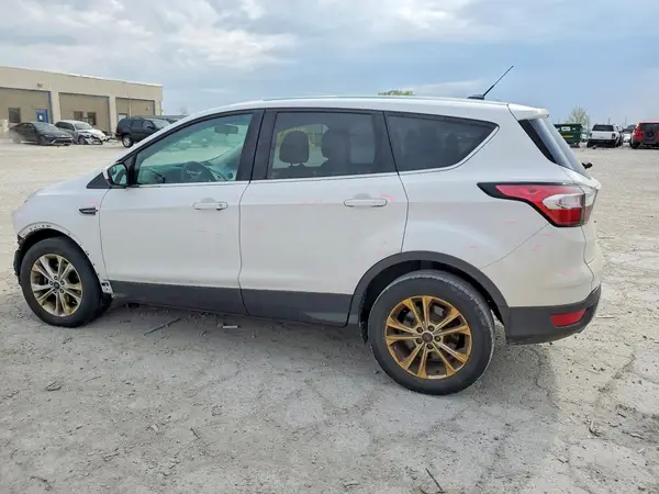 1FMCU0GD7HUC72104 2017 FORD ESCAPE - Image 2