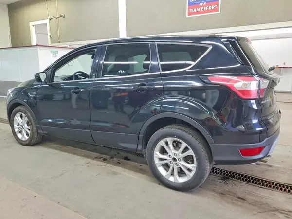 1FMCU0GD7HUC74547 2017 FORD ESCAPE - Image 2