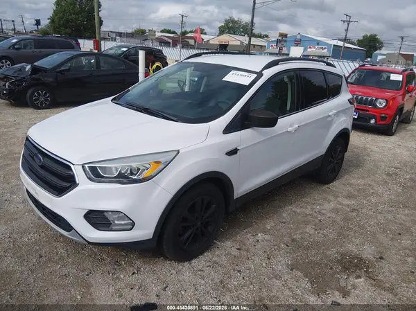 1FMCU0GD7HUC76864 2017 FORD ESCAPE - Image 2