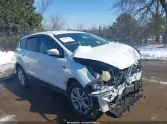 1FMCU0GD7HUC82132 2017 FORD ESCAPE