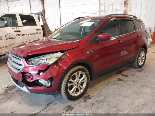 1FMCU0GD7HUC86875 2017 FORD ESCAPE - Image 2