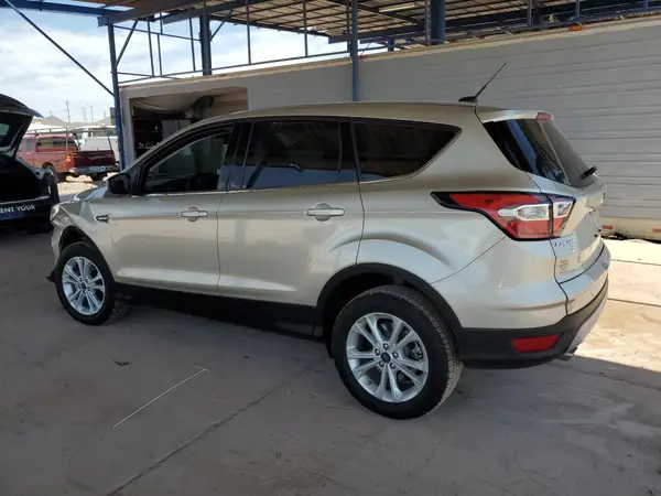 1FMCU0GD7HUC88237 2017 FORD ESCAPE - Image 2