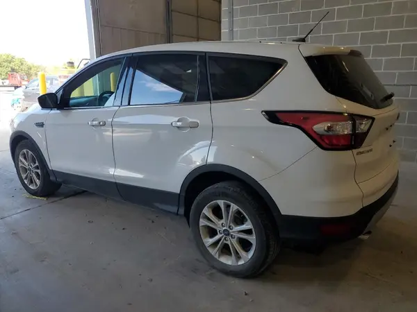 1FMCU0GD7HUC99528 2017 FORD ESCAPE - Image 2