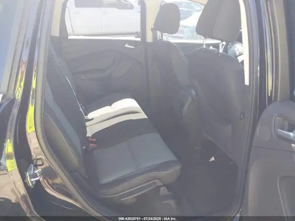 1FMCU0GD7HUD17977 2017 FORD ESCAPE - Image 8