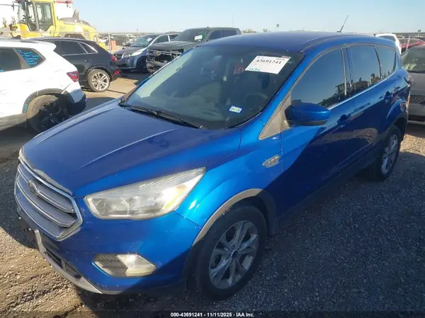 1FMCU0GD7HUD19387 2017 FORD ESCAPE - Image 2
