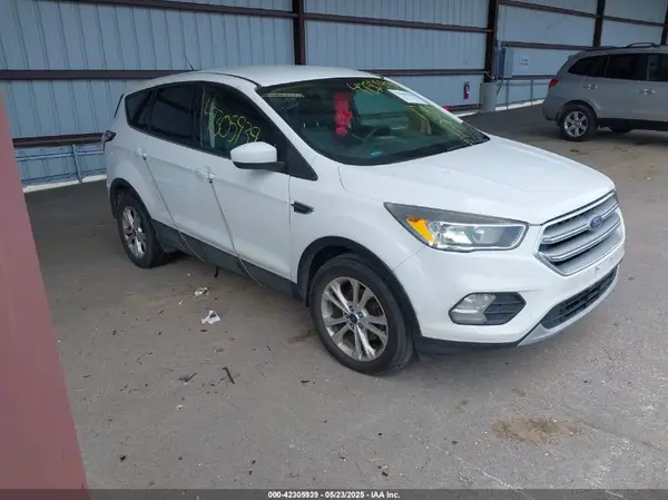 1FMCU0GD7HUD28283 2017 FORD ESCAPE - Image 1