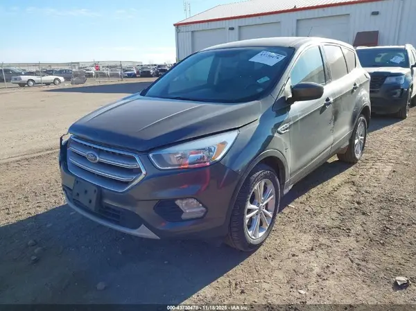 1FMCU0GD7HUD44595 2017 FORD ESCAPE - Image 2