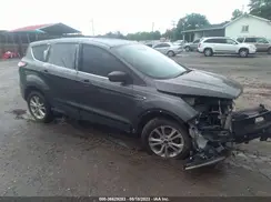 1FMCU0GD7HUD53037 2017 FORD ESCAPE