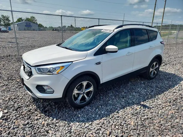 1FMCU0GD7HUD65012 2017 FORD ESCAPE - Image 1