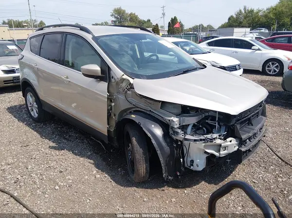 1FMCU0GD7HUD65396 2017 FORD ESCAPE - Image 1