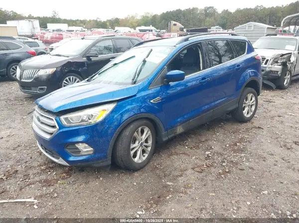 1FMCU0GD7HUD72722 2017 FORD ESCAPE - Image 2