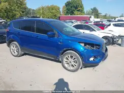1FMCU0GD7HUD80402 2017 FORD ESCAPE