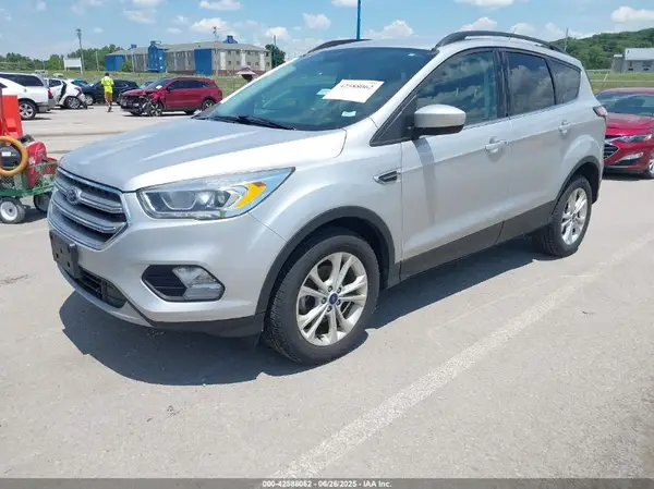 1FMCU0GD7HUE15875 2017 FORD ESCAPE - Image 2