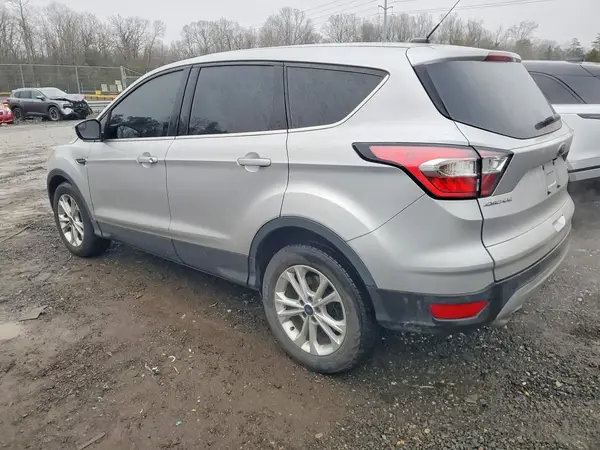 1FMCU0GD7HUE39111 2017 FORD ESCAPE - Image 2