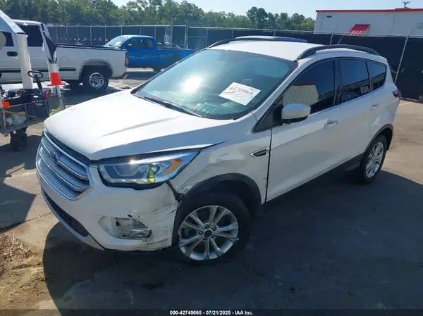 1FMCU0GD7HUE43563 2017 FORD ESCAPE - Image 2