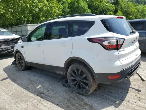1FMCU0GD7HUE52604 2017 FORD ESCAPE - Image 2