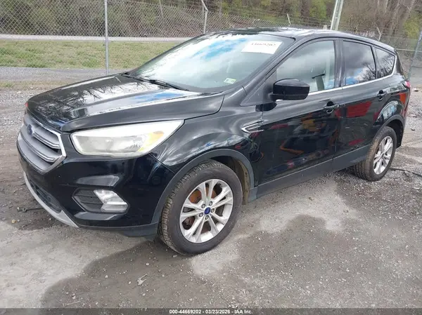 1FMCU0GD7HUE57379 2017 FORD ESCAPE - Image 2