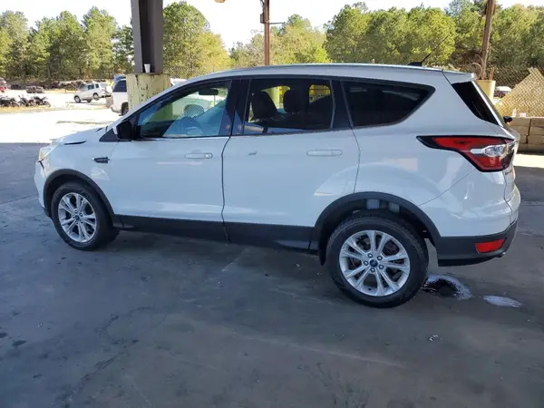 1FMCU0GD7HUE75607 2017 FORD ESCAPE - Image 2