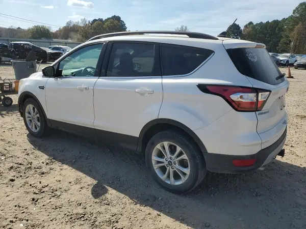 1FMCU0GD7JUA48630 2018 FORD ESCAPE - Image 2