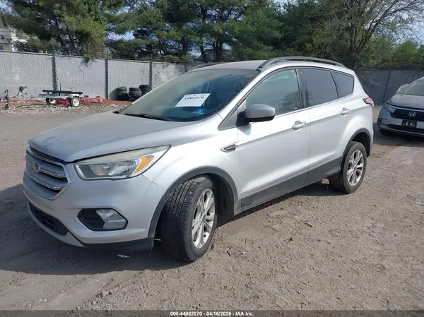 1FMCU0GD7JUA52905 2018 FORD ESCAPE - Image 2